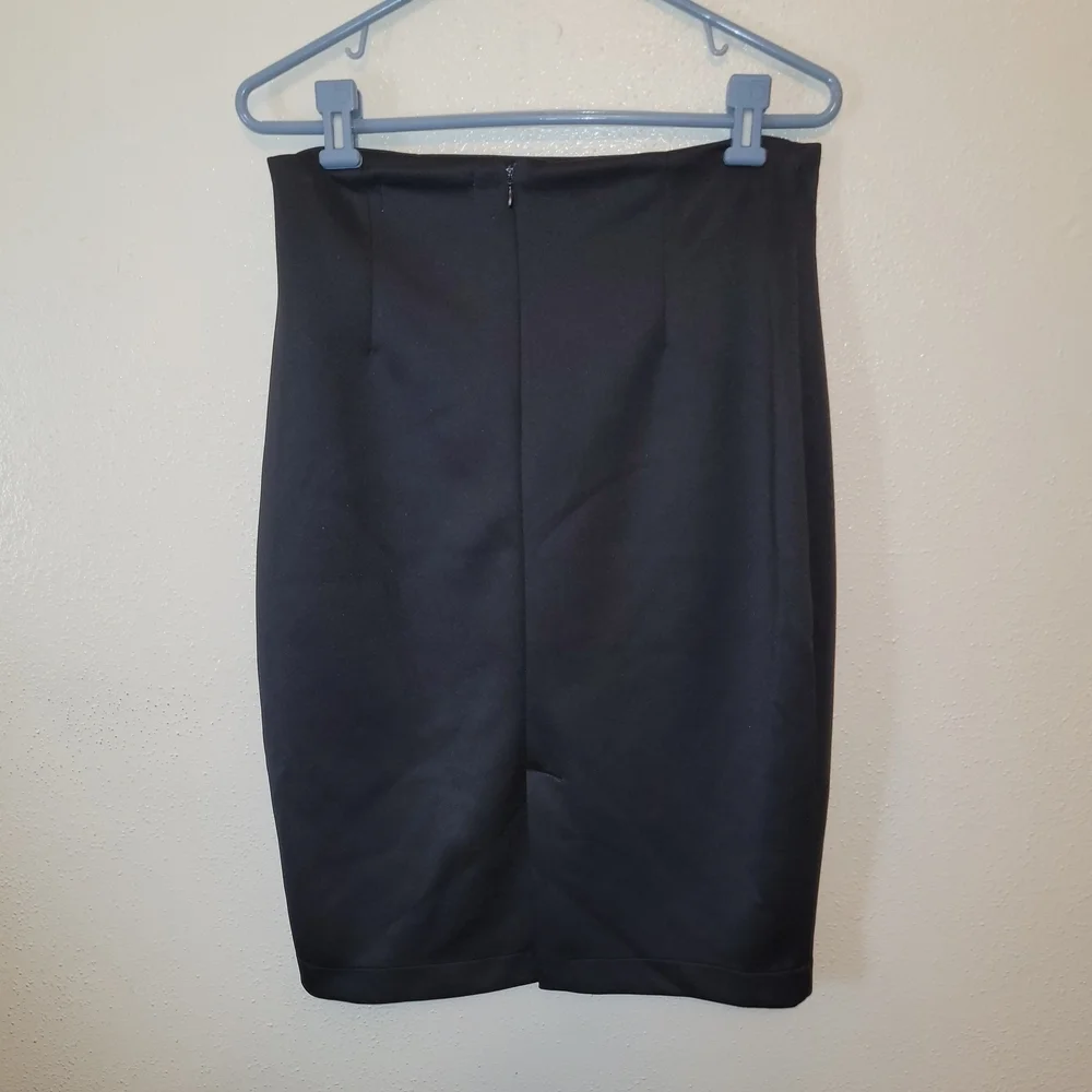 Elizabeth and James‎ Pencil Skirt Career Black XL